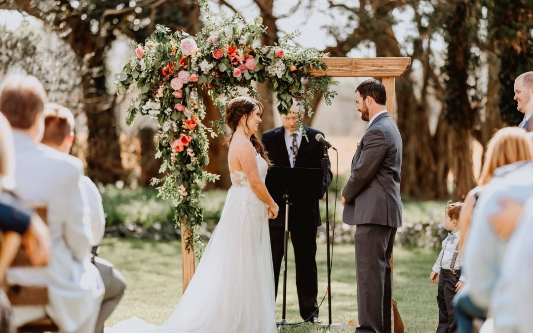 Make Your Wedding Day Memorable at Worsell Manor’s Stunning Barn and Gardens