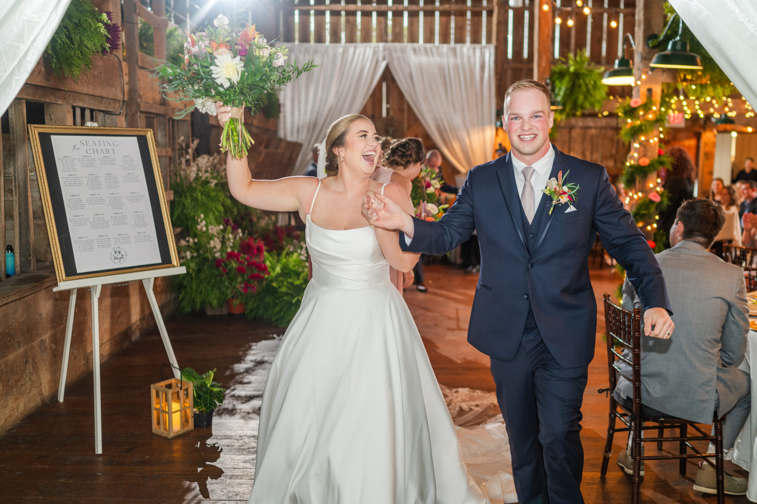 Tips for Planning a Wedding Reception at Worsell Manor’s Historic Barn